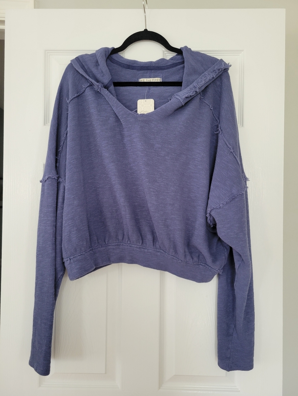 Free People NWT Women's Dark Blue Hooded Pullover Cropped Top